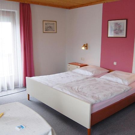 Gaestehaus Fidelis Grafenwiesen Екстериор снимка