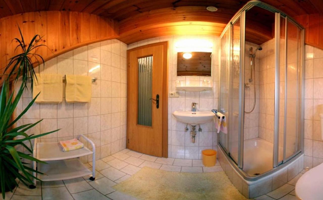 Gaestehaus Fidelis Grafenwiesen Екстериор снимка